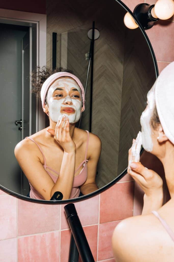 Masque argile verte : Quels sont les effets de l’argile verte sur le visage ?
