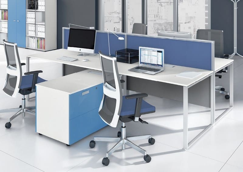 Personnalisez votre bureau ! Modèle de bureau individuel ou partagé trouvé sur www.lacour-mobilier.fr