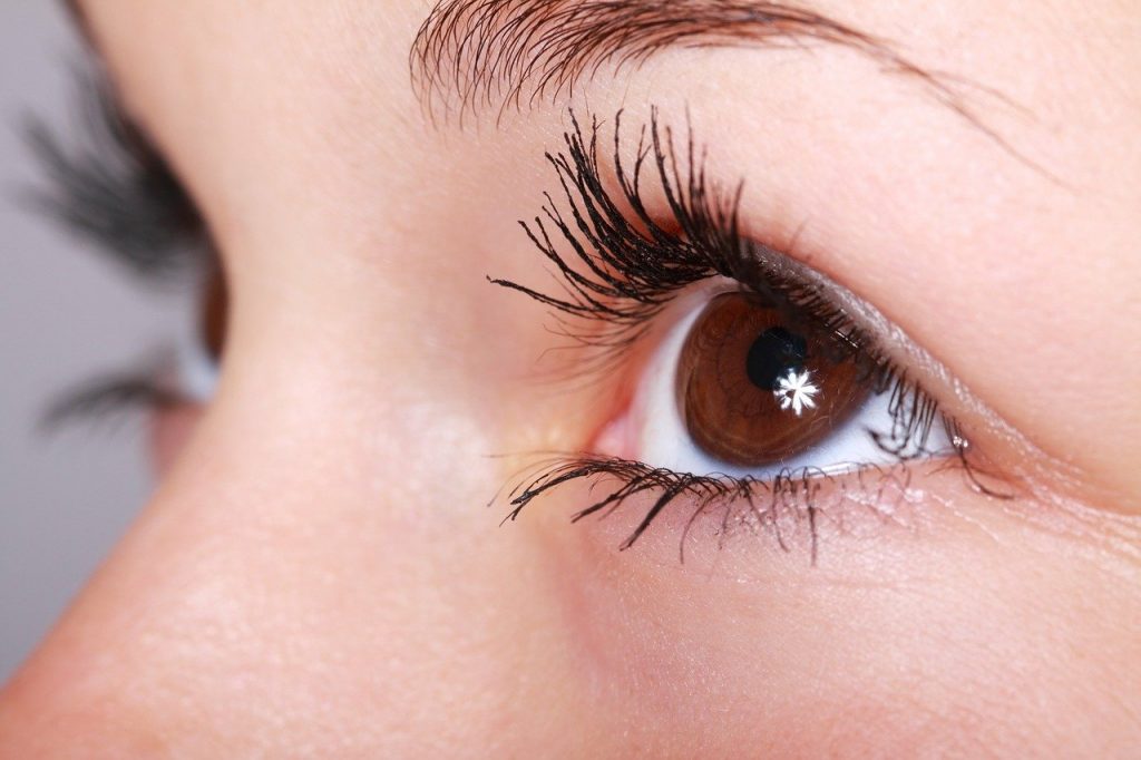 Comment faire pousser ses cils ?