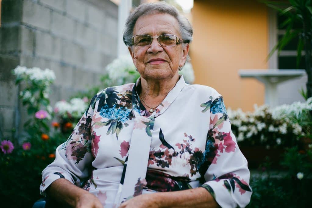 Peut-on rester vivre à domicile avec la maladie d’Alzheimer ?